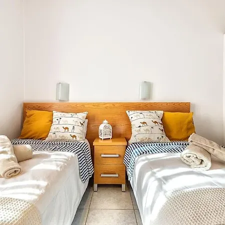 Arcos 78 * San Bartolome de Tirajana (Gran Canaria)