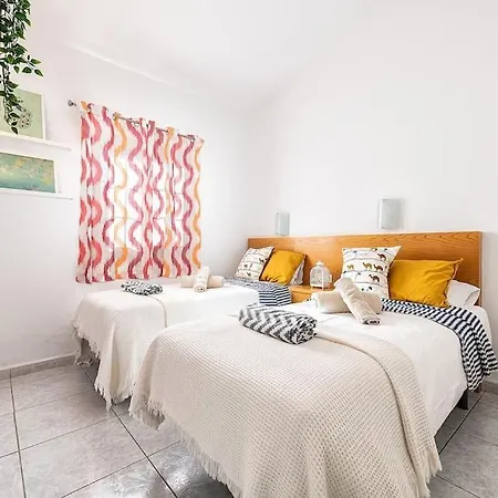 Arcos 78 * San Bartolome de Tirajana (Gran Canaria)